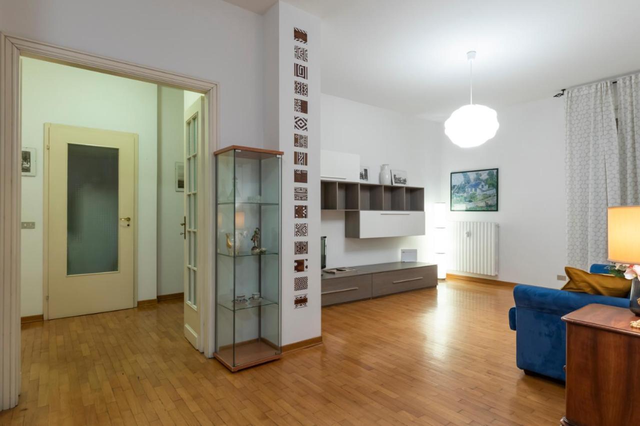 Mimmi Apartment Zurigo 12 Milan Exterior photo