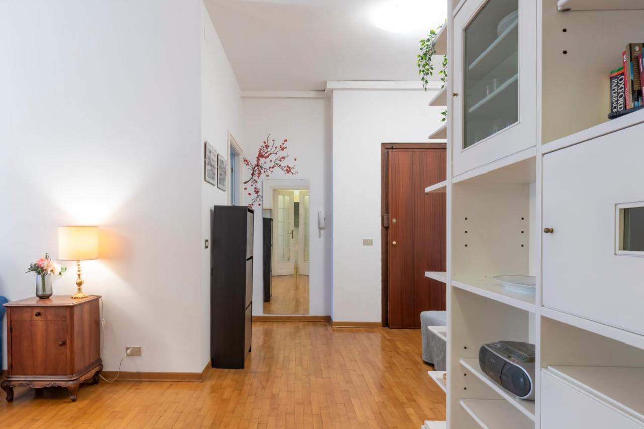 Mimmi Apartment Zurigo 12 Milan Exterior photo